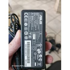  Блок живлення input: 100-240V, 50-60Hz, 1,0A// output: 19V, 2,1A шт 2,5*0,7мм, fig. 1 