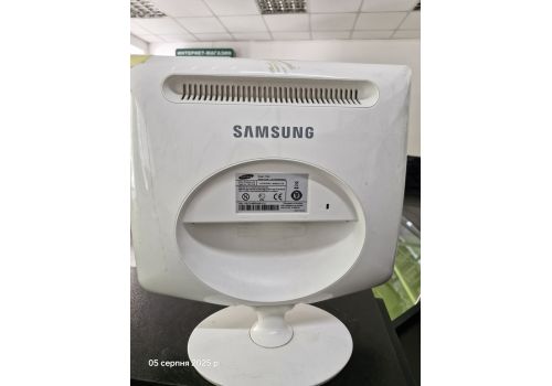  Монітор 17'' Samsung SM 732N ASW, 300cd/m2, 700:1, 5ms, 160h/160v, 1280x1024, VGA, White, ЖКИ, фото 2 